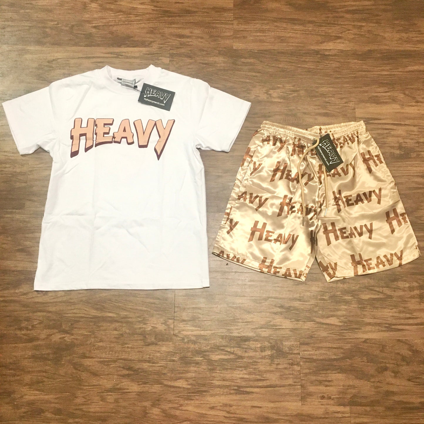 (By Heavy Clothing T Shirt Set)